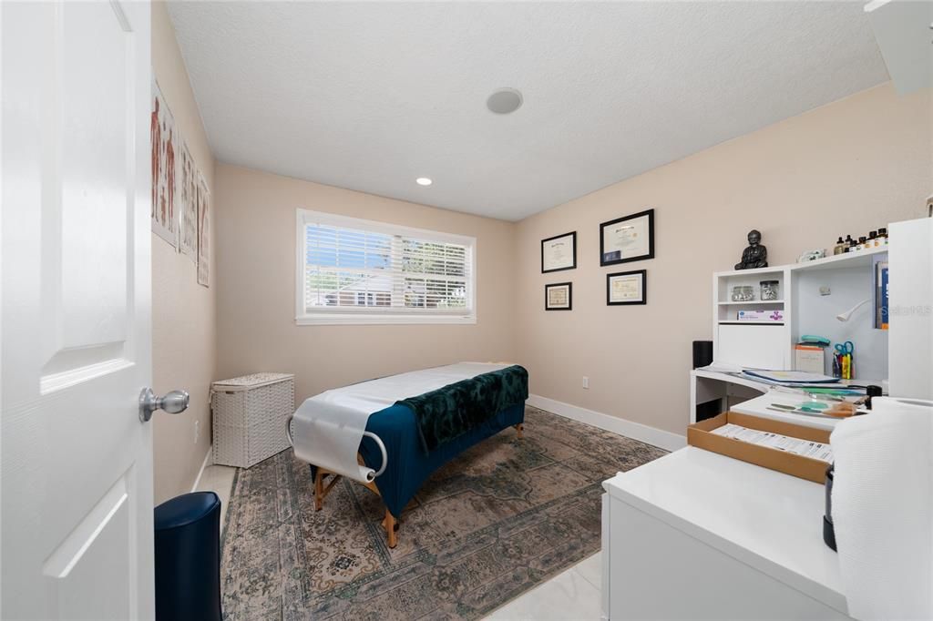 На продажу: $1,350,000 (0 спален, 0 ванн, 2010 Квадратных фут)