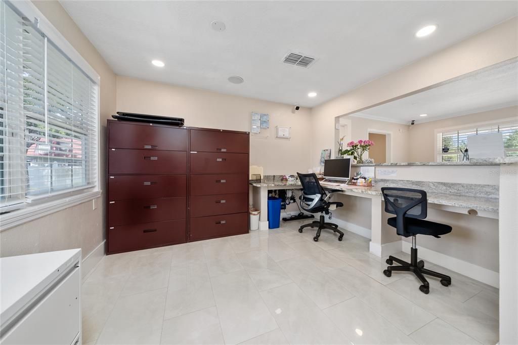 На продажу: $1,350,000 (0 спален, 0 ванн, 2010 Квадратных фут)