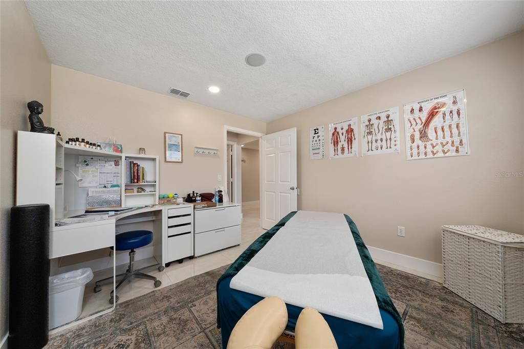 На продажу: $1,350,000 (0 спален, 0 ванн, 2010 Квадратных фут)