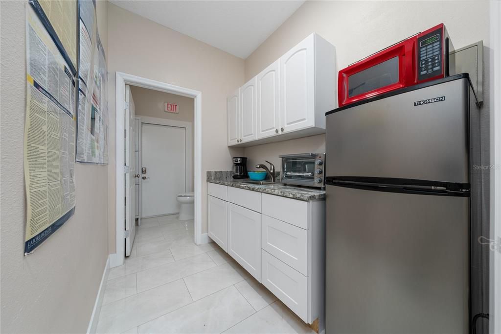 На продажу: $1,350,000 (0 спален, 0 ванн, 2010 Квадратных фут)