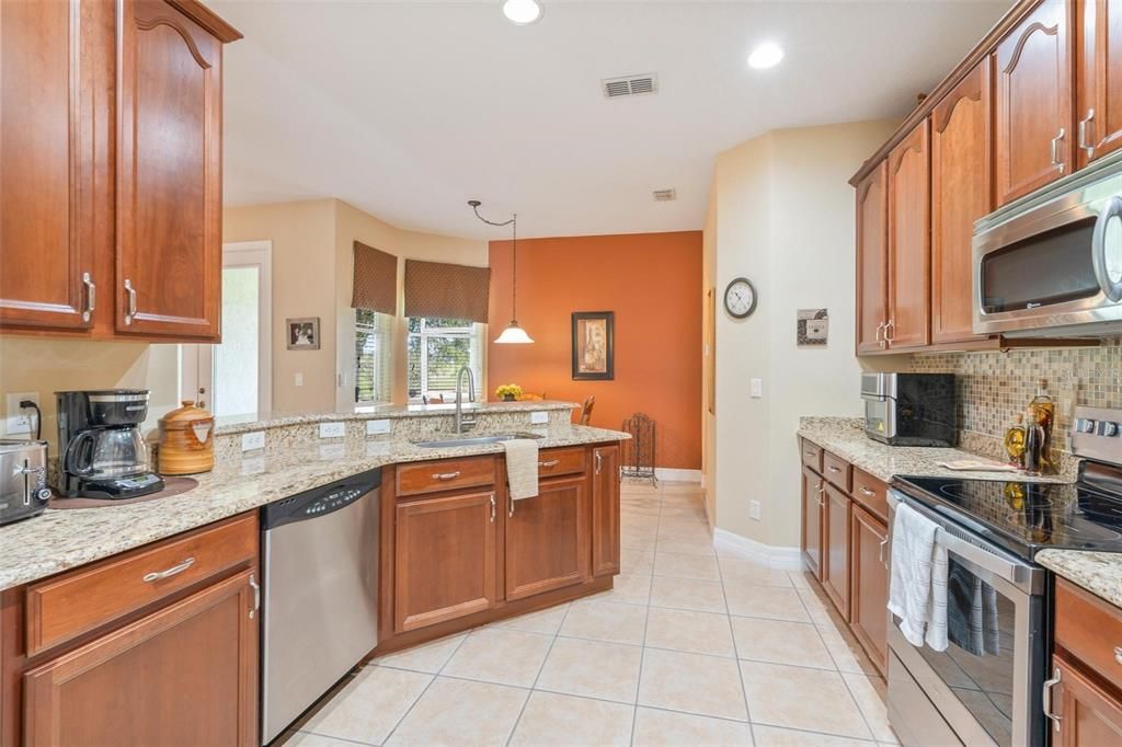 For Sale: $399,000 (4 beds, 3 baths, 2336 Square Feet)