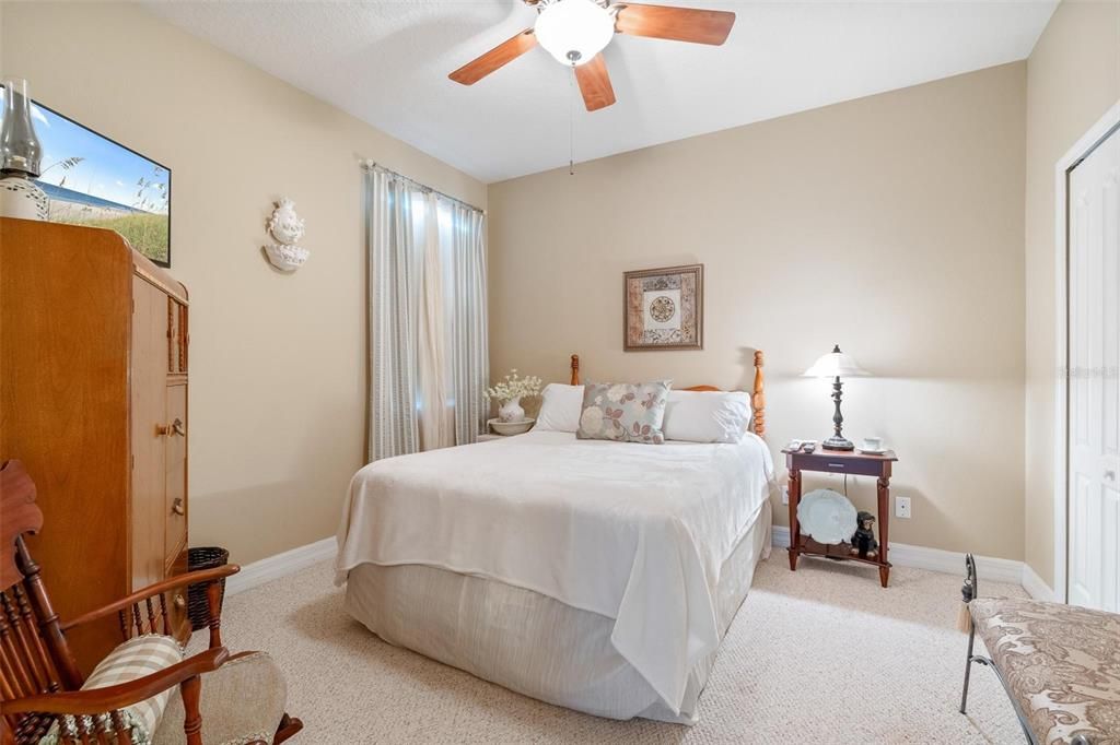 For Sale: $399,000 (4 beds, 3 baths, 2336 Square Feet)