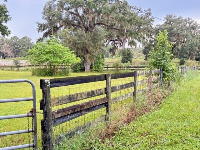 For Sale: $485,000 (4 beds, 2 baths, 2040 Square Feet)