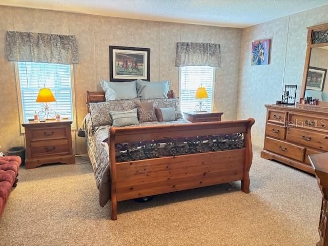 For Sale: $485,000 (4 beds, 2 baths, 2040 Square Feet)