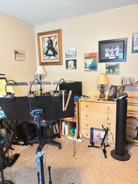 For Sale: $485,000 (4 beds, 2 baths, 2040 Square Feet)