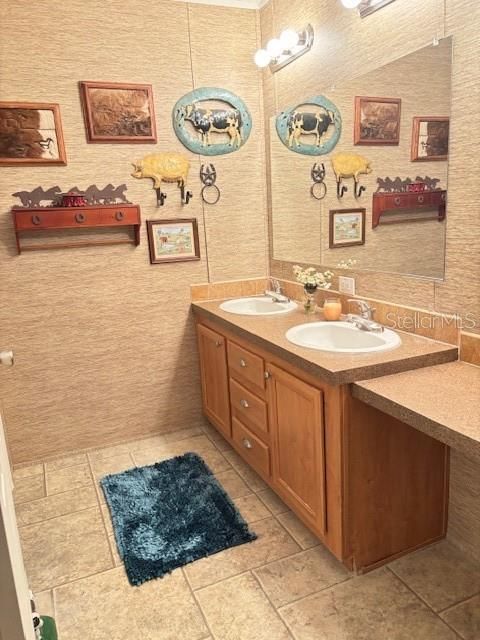 For Sale: $485,000 (4 beds, 2 baths, 2040 Square Feet)