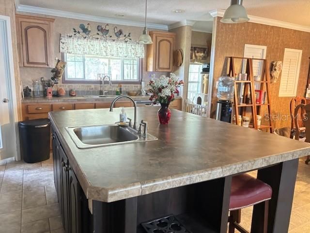 For Sale: $485,000 (4 beds, 2 baths, 2040 Square Feet)