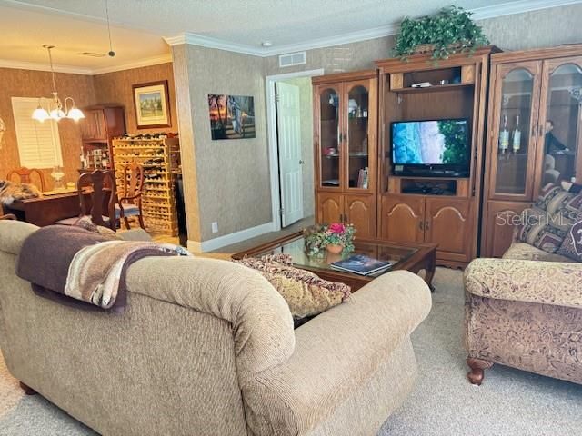 For Sale: $485,000 (4 beds, 2 baths, 2040 Square Feet)