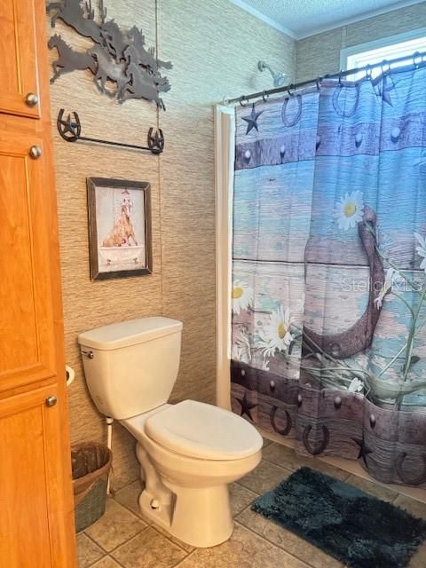 For Sale: $485,000 (4 beds, 2 baths, 2040 Square Feet)