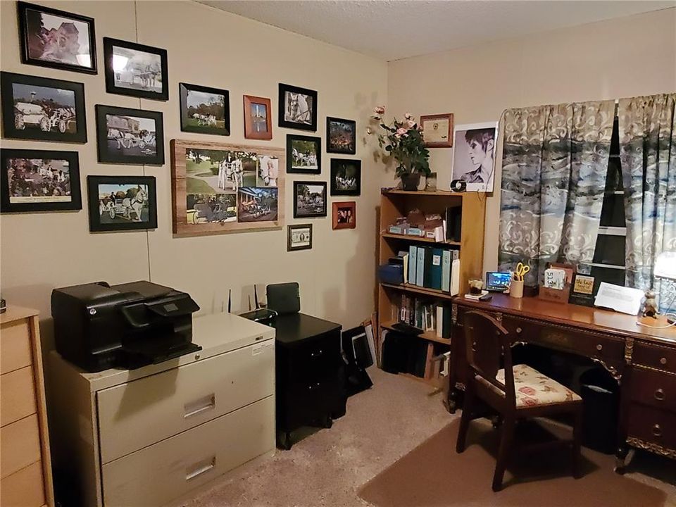 For Sale: $485,000 (4 beds, 2 baths, 2040 Square Feet)