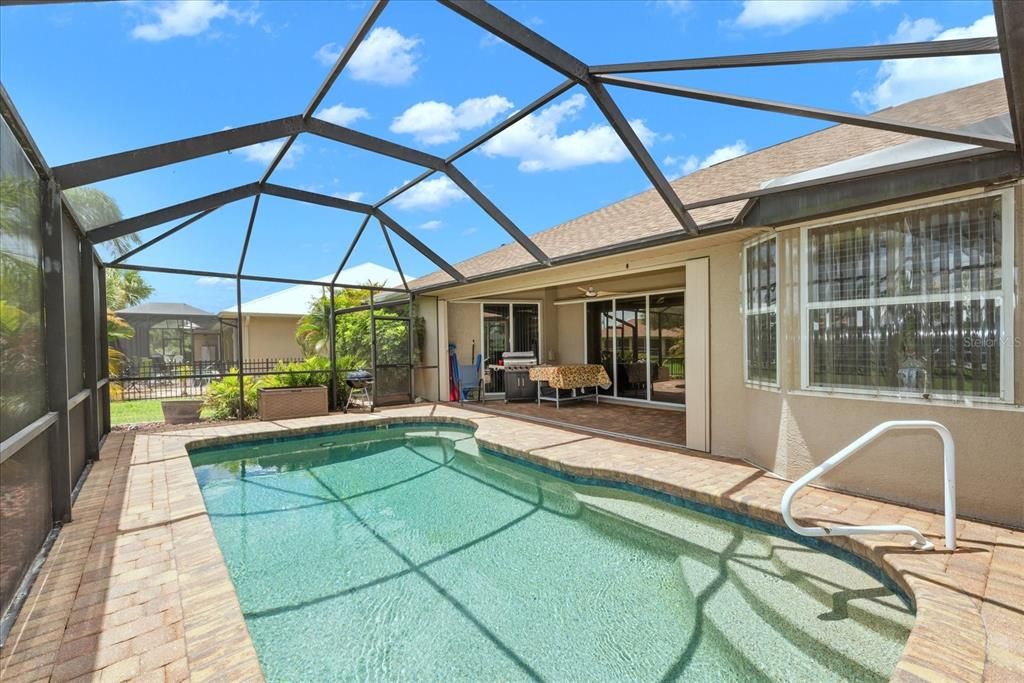 Active With Contract: $499,000 (4 beds, 2 baths, 2232 Square Feet)