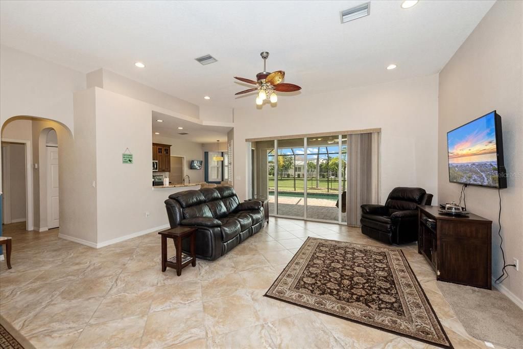 Active With Contract: $499,000 (4 beds, 2 baths, 2232 Square Feet)