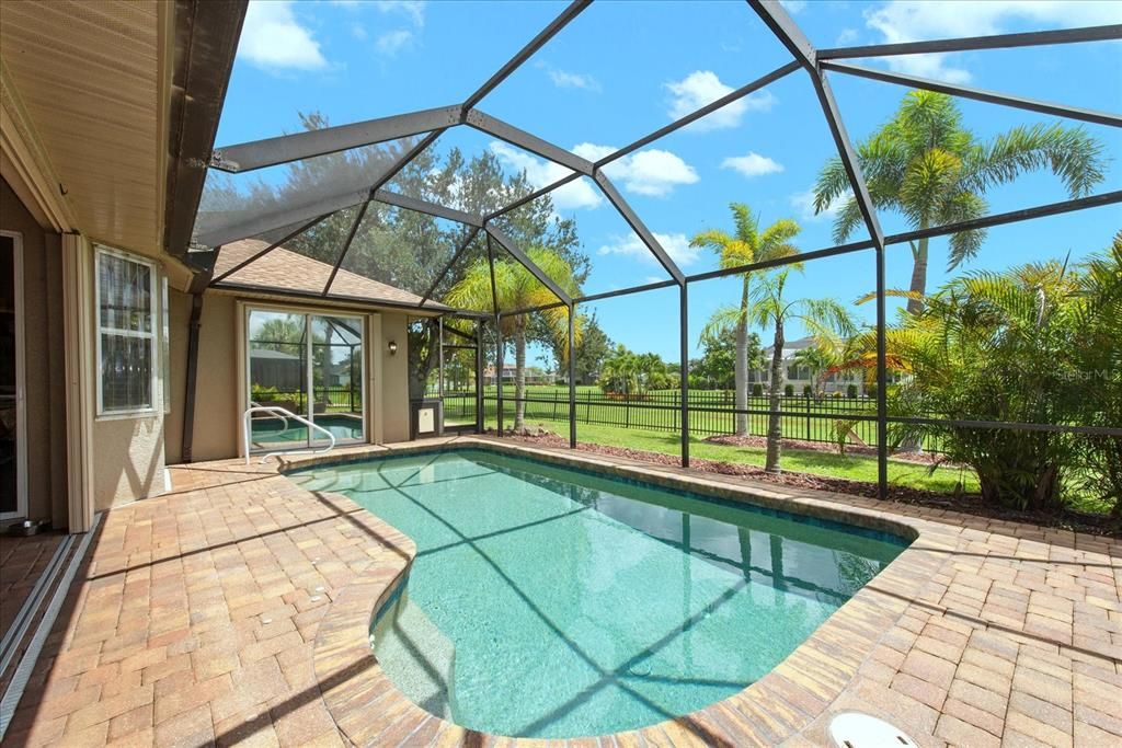 Active With Contract: $499,000 (4 beds, 2 baths, 2232 Square Feet)