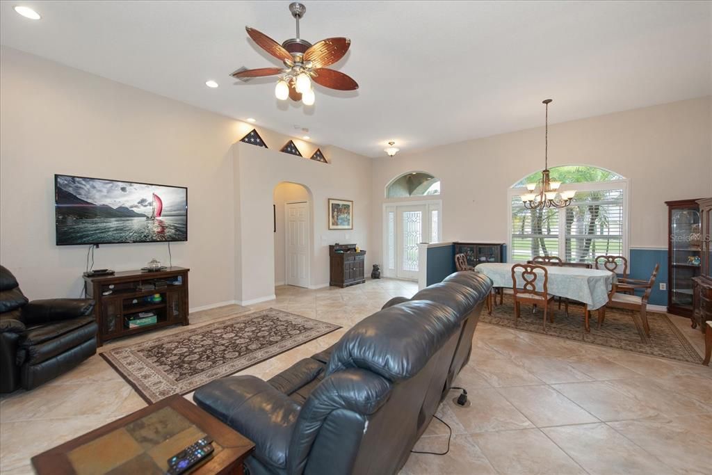 Active With Contract: $499,000 (4 beds, 2 baths, 2232 Square Feet)