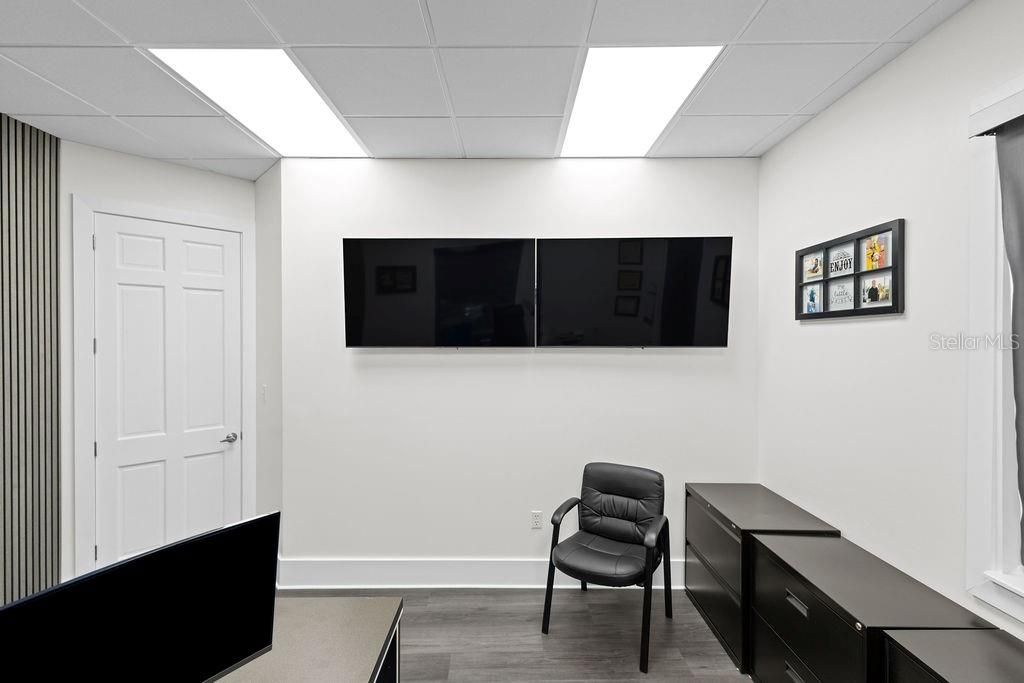 待售: $1,860,000 (0 贝兹, 0 浴室, 6100 平方英尺)