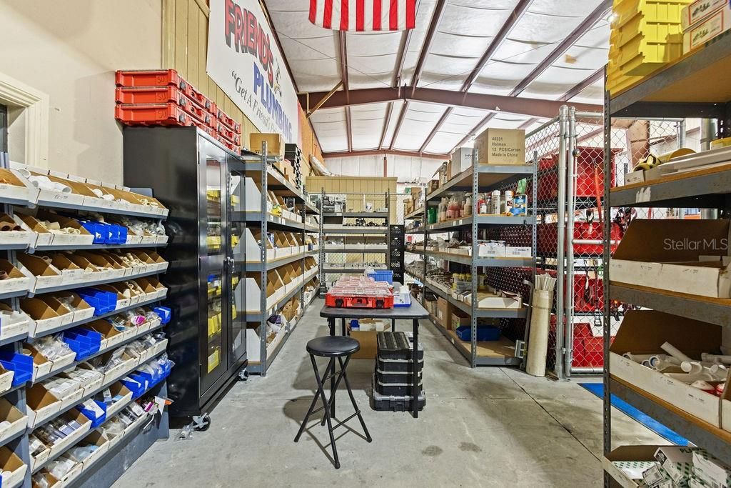 待售: $1,860,000 (0 贝兹, 0 浴室, 6100 平方英尺)