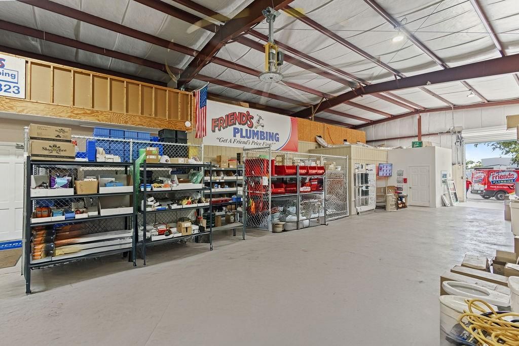 待售: $1,860,000 (0 贝兹, 0 浴室, 6100 平方英尺)