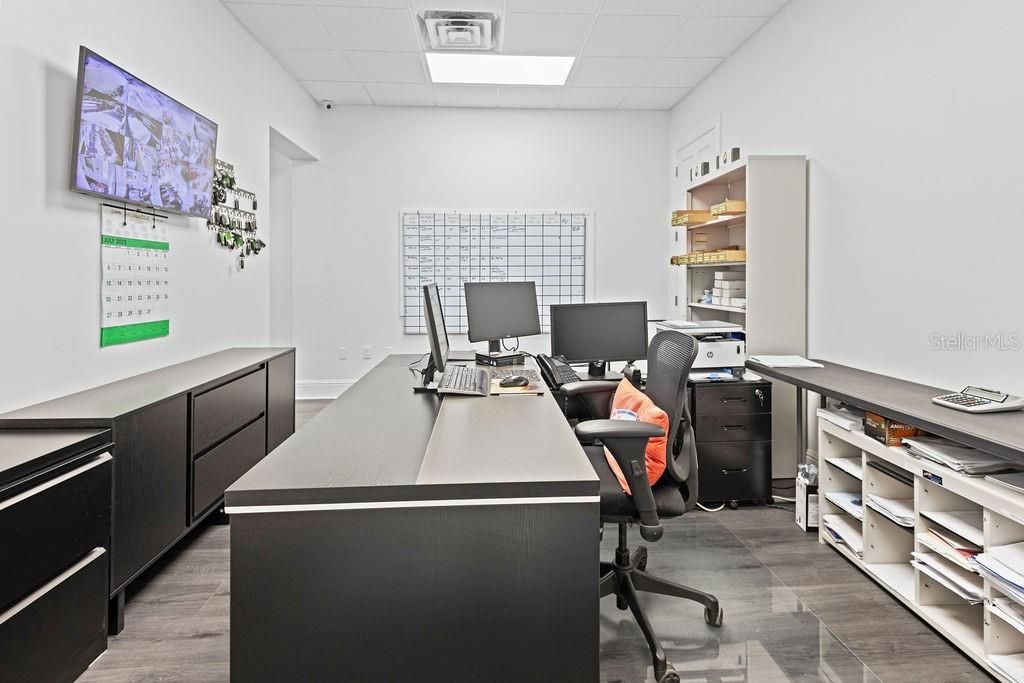 待售: $1,860,000 (0 贝兹, 0 浴室, 6100 平方英尺)