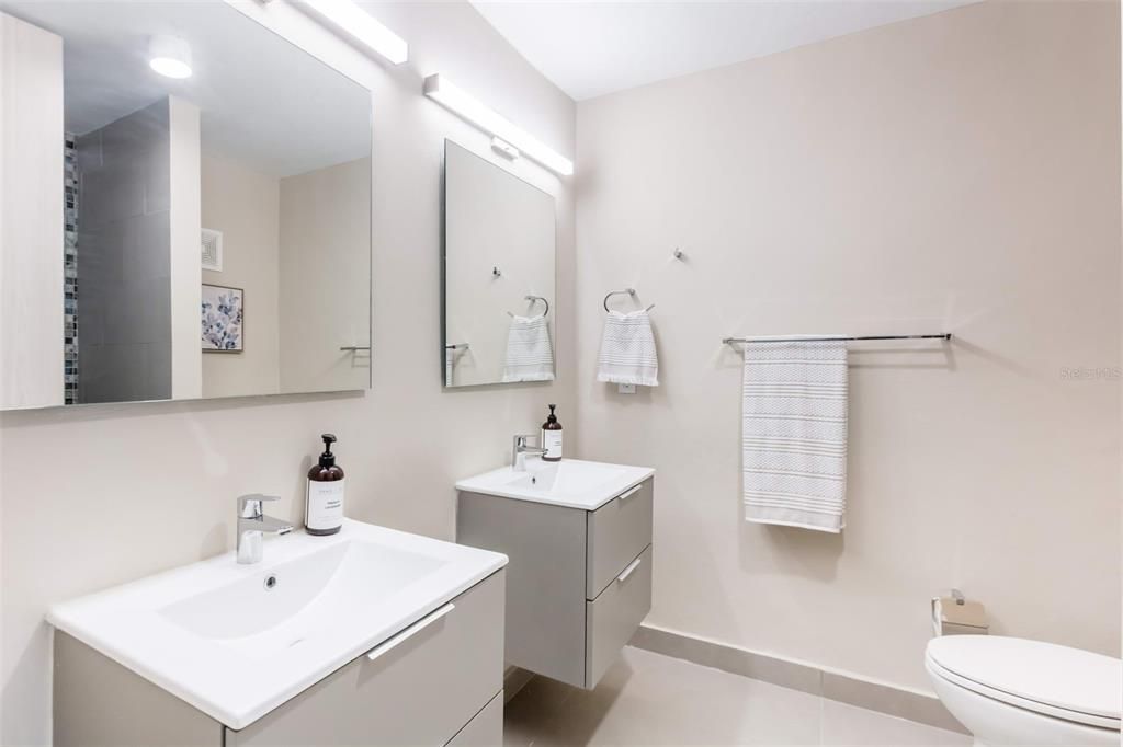 For Rent: $5,000 (3 beds, 2 baths, 1335 Square Feet)