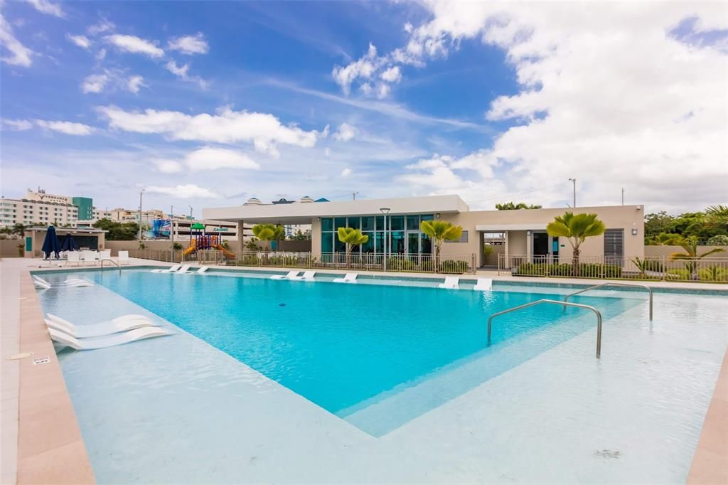 For Rent: $5,000 (3 beds, 2 baths, 1335 Square Feet)