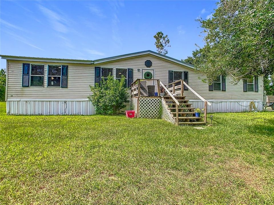 待售: $325,000 (4 贝兹, 2 浴室, 1620 平方英尺)