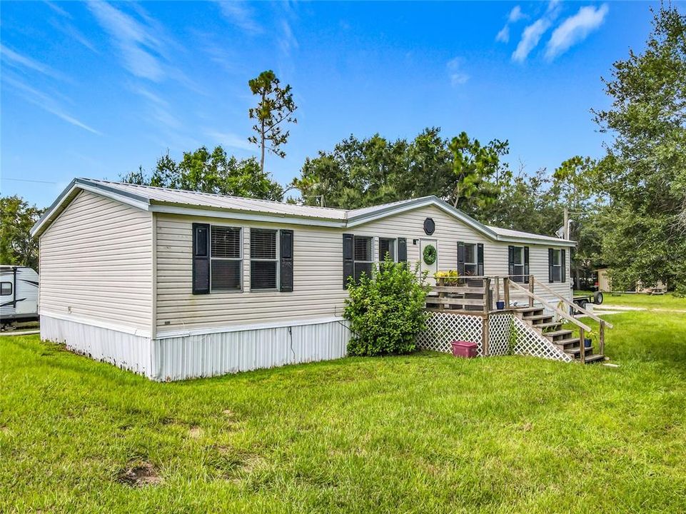 待售: $325,000 (4 贝兹, 2 浴室, 1620 平方英尺)