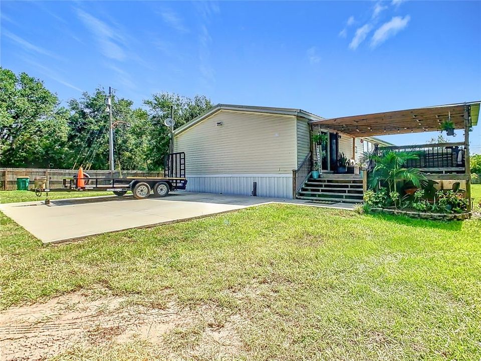 待售: $325,000 (4 贝兹, 2 浴室, 1620 平方英尺)