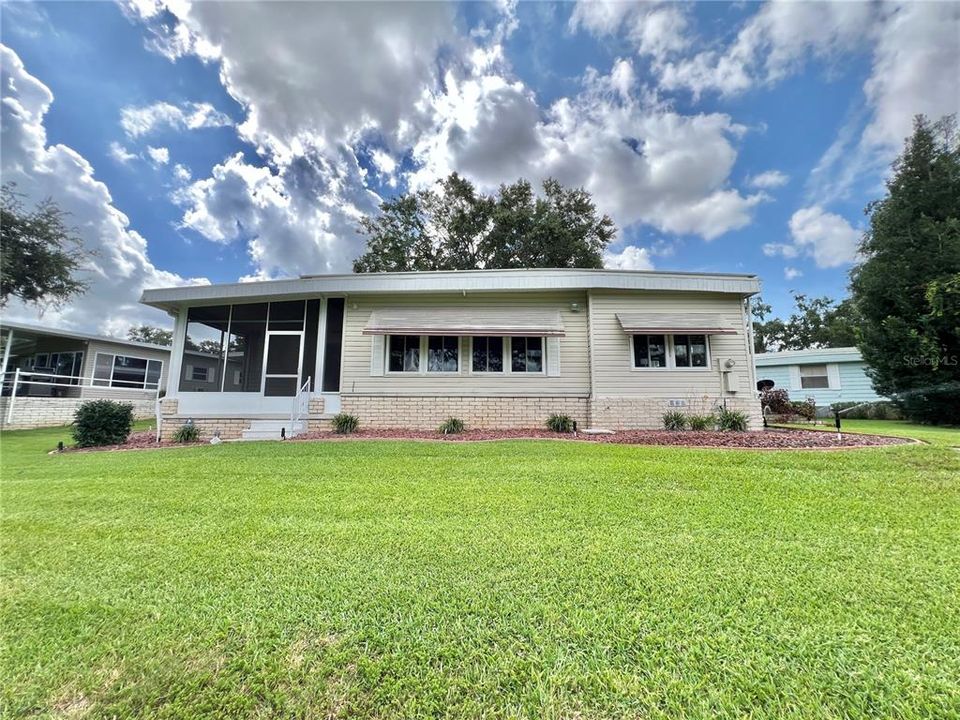 На продажу: $199,000 (2 спален, 2 ванн, 1274 Квадратных фут)