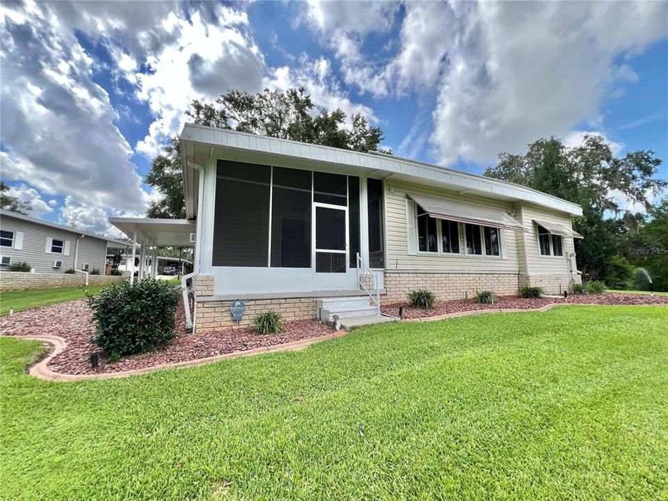 На продажу: $199,000 (2 спален, 2 ванн, 1274 Квадратных фут)