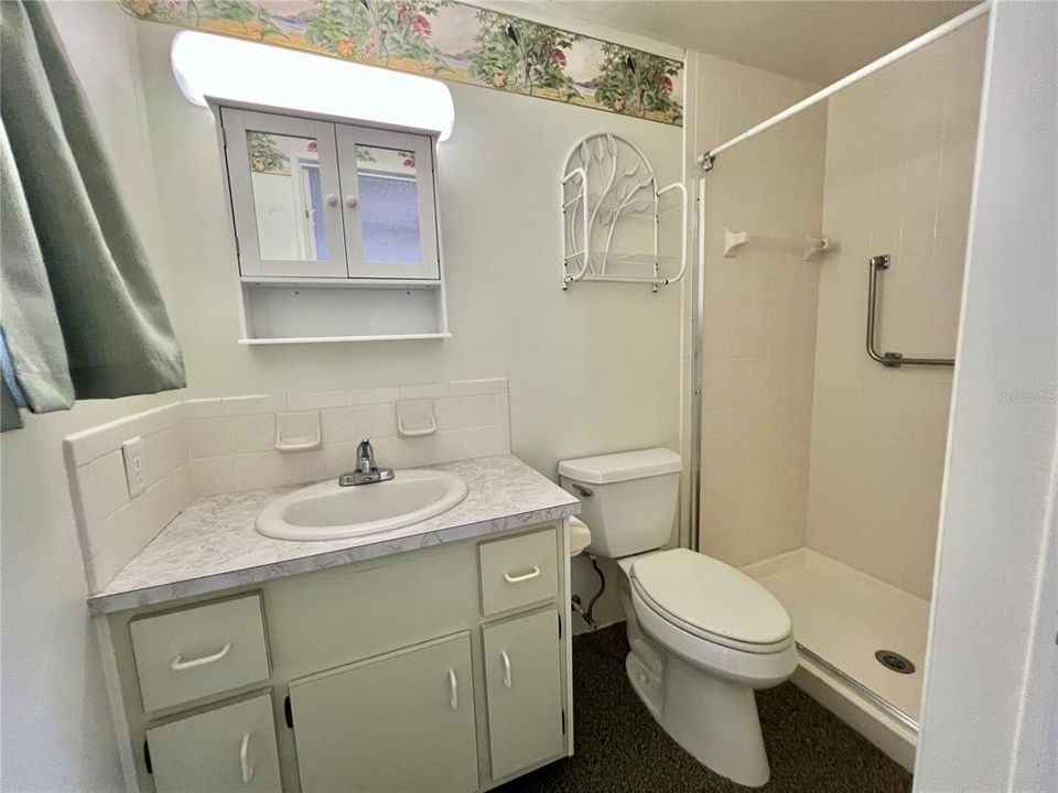 На продажу: $199,000 (2 спален, 2 ванн, 1274 Квадратных фут)