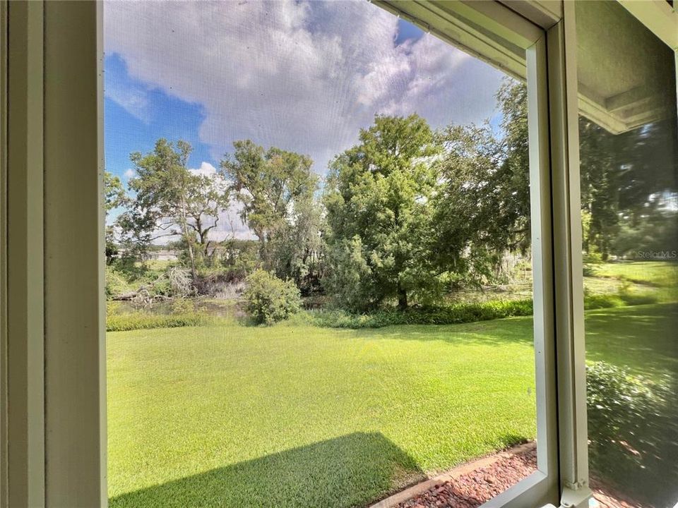 На продажу: $199,000 (2 спален, 2 ванн, 1274 Квадратных фут)