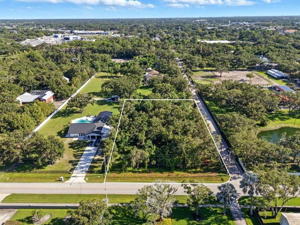 Recently Sold: $499,000 (1.13 acres)