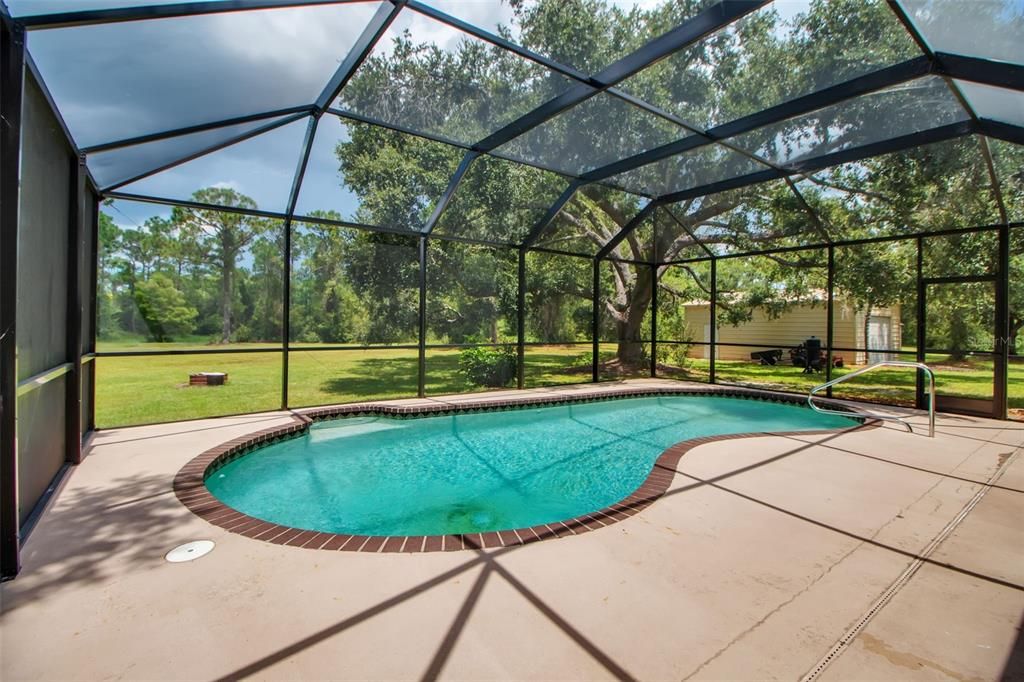 For Sale: $1,100,000 (3 beds, 2 baths, 3022 Square Feet)