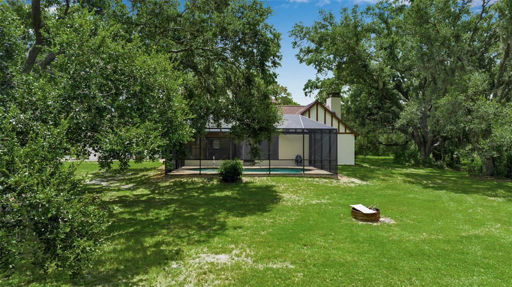 For Sale: $1,100,000 (3 beds, 2 baths, 3022 Square Feet)