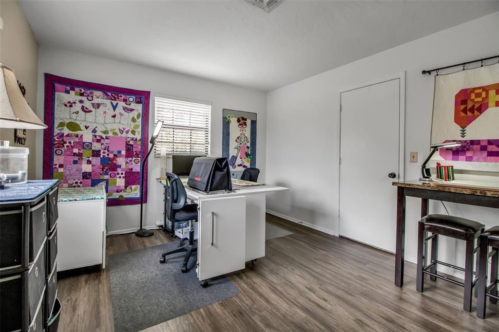 For Sale: $1,100,000 (3 beds, 2 baths, 3022 Square Feet)