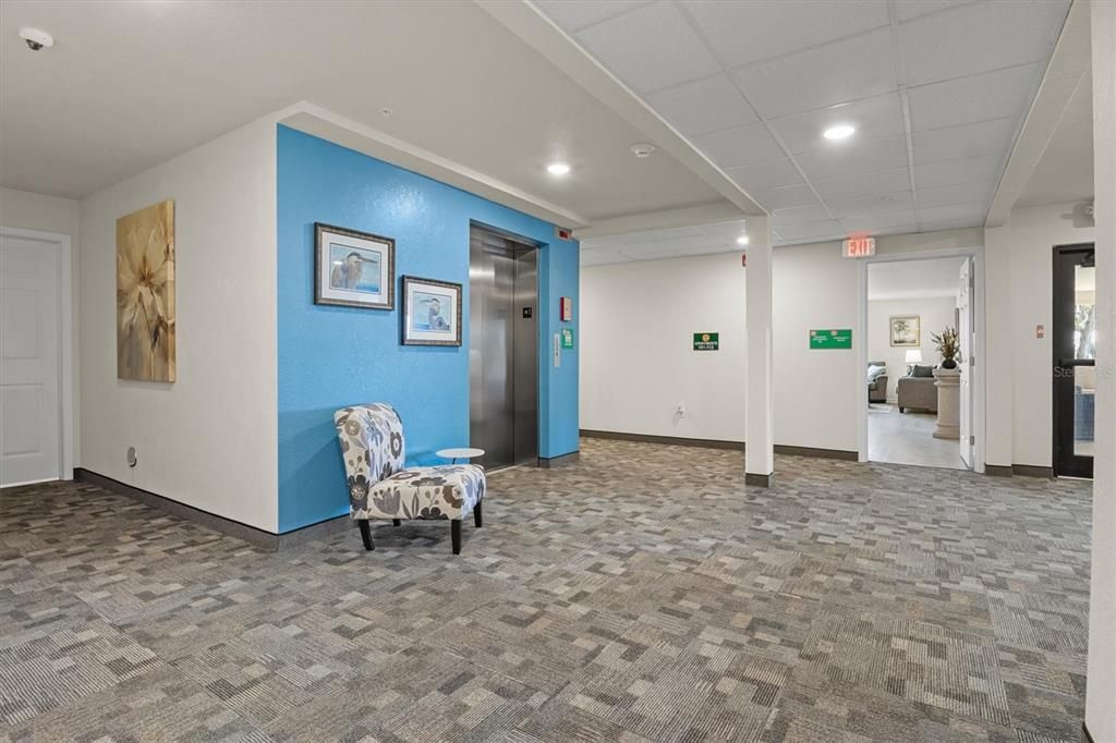 For Rent: $1,695 (2 beds, 1 baths, 964 Square Feet)