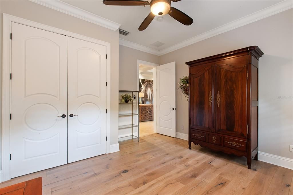 En Venta: $1,699,000 (4 camas, 5 baños, 3595 Pies cuadrados)