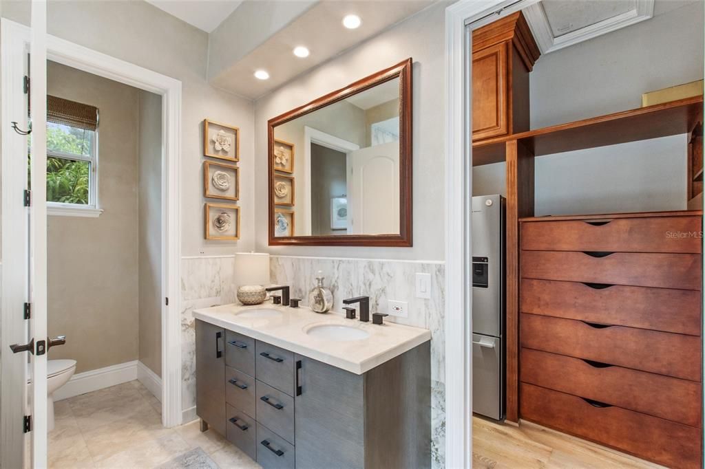 En Venta: $1,699,000 (4 camas, 5 baños, 3595 Pies cuadrados)