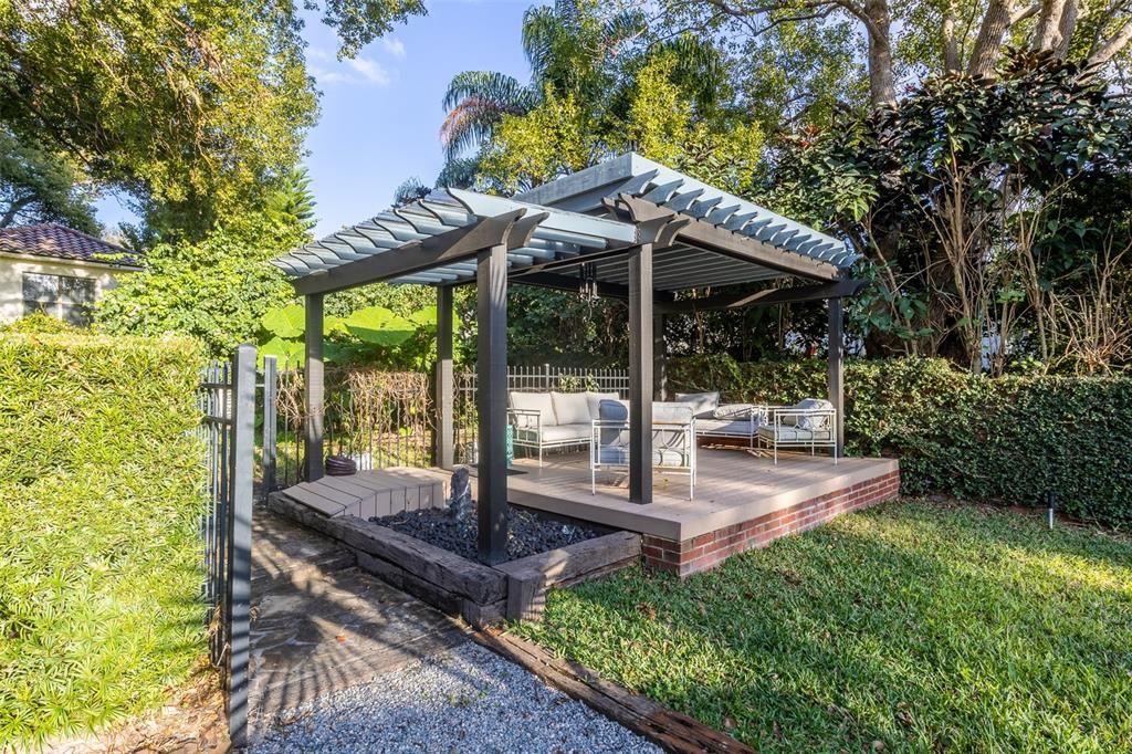 На продажу: $1,699,000 (4 спален, 5 ванн, 3595 Квадратных фут)