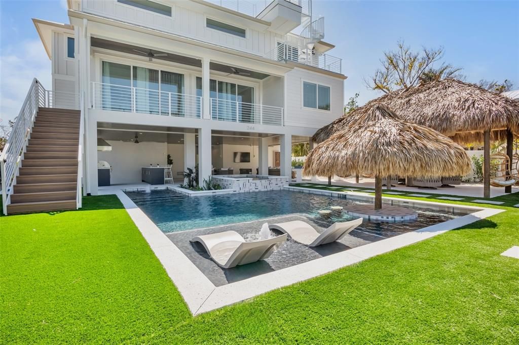 На продажу: $5,799,900 (6 спален, 6 ванн, 3695 Квадратных фут)