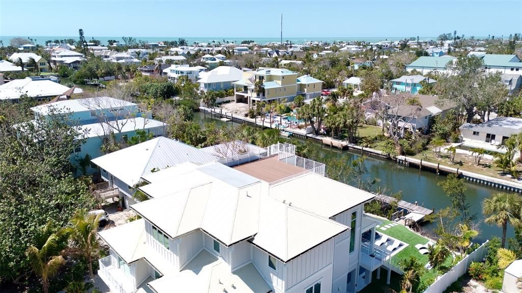 На продажу: $5,799,900 (6 спален, 6 ванн, 3695 Квадратных фут)