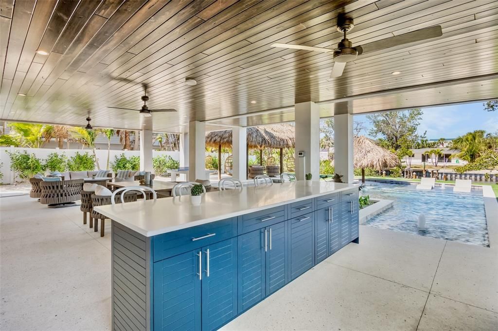 На продажу: $5,799,900 (6 спален, 6 ванн, 3695 Квадратных фут)