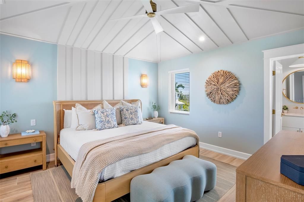 На продажу: $5,799,900 (6 спален, 6 ванн, 3695 Квадратных фут)