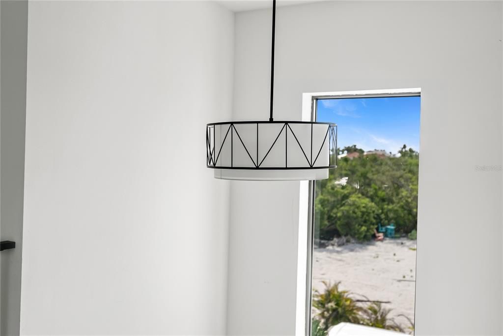 待售: $5,049,000 (4 贝兹, 4 浴室, 4106 平方英尺)