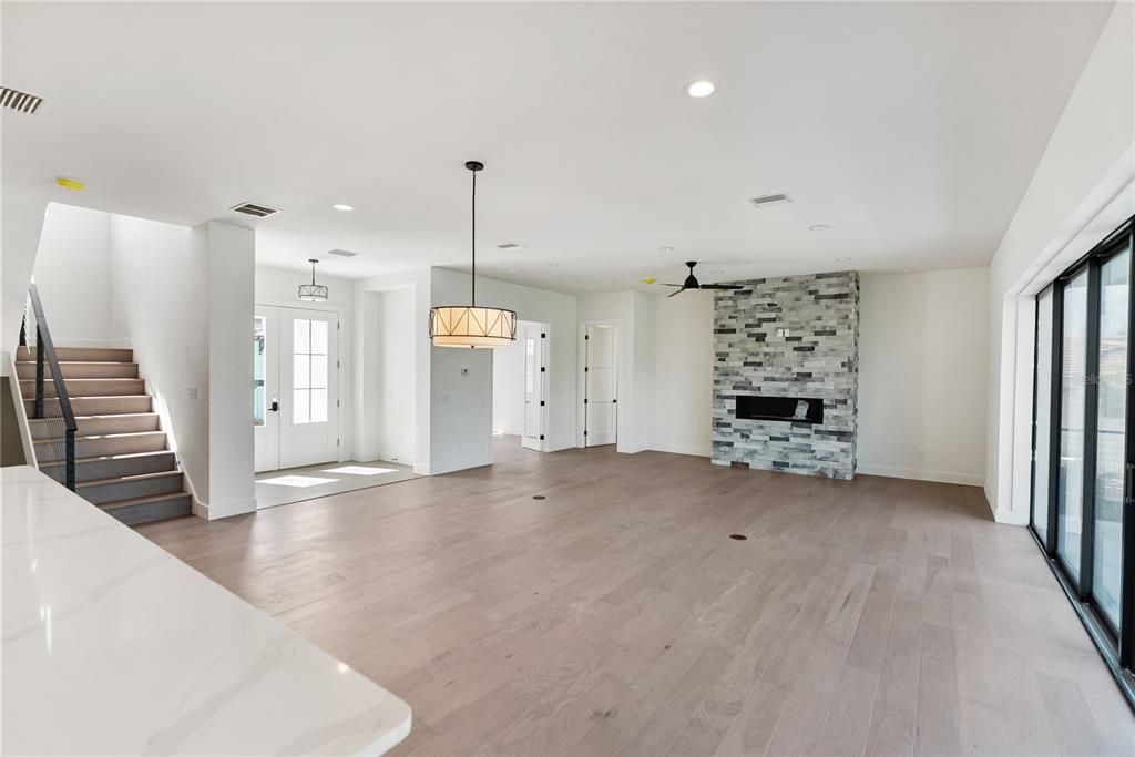 待售: $5,049,000 (4 贝兹, 4 浴室, 4106 平方英尺)