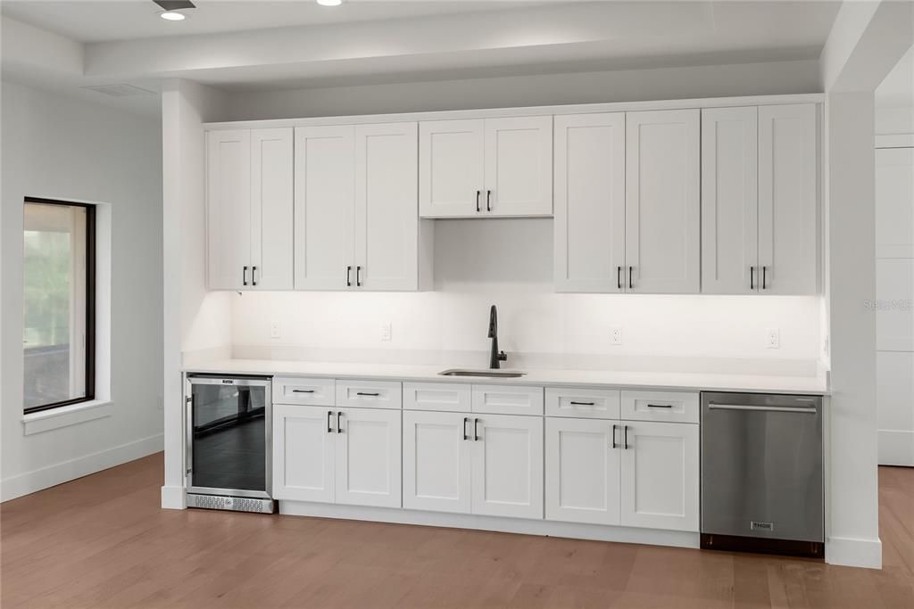 待售: $5,049,000 (4 贝兹, 4 浴室, 4106 平方英尺)