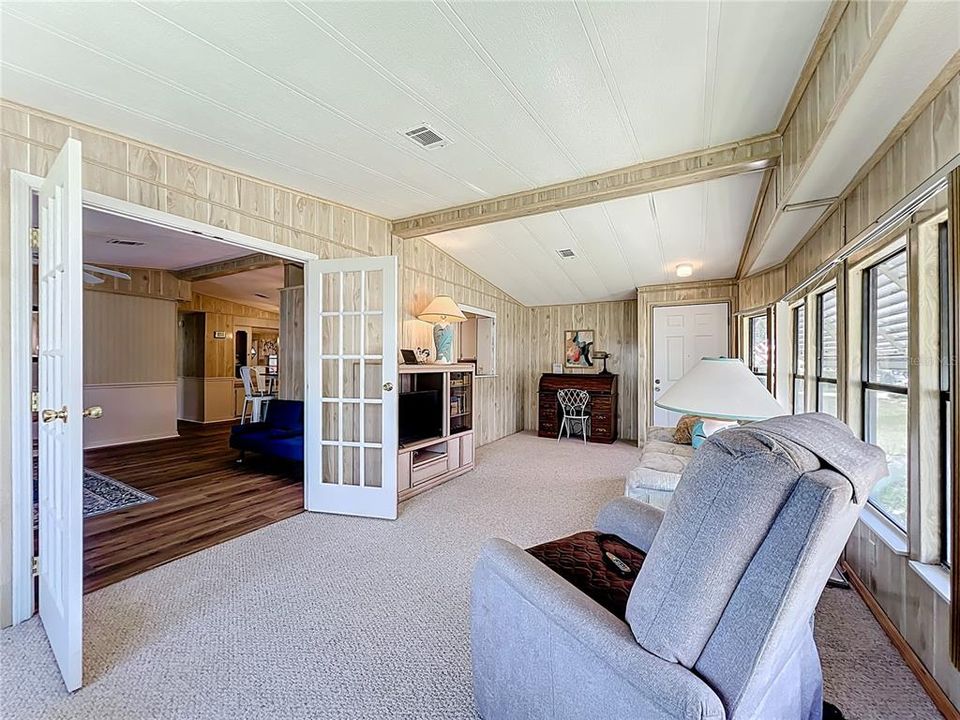 На продажу: $150,000 (2 спален, 2 ванн, 1248 Квадратных фут)