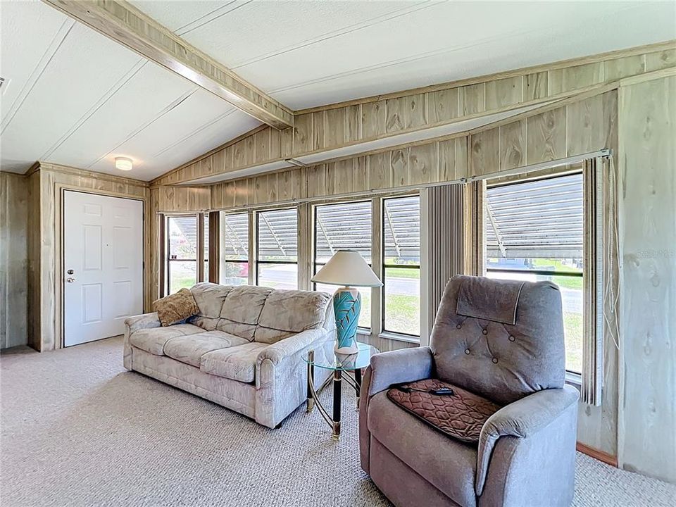 На продажу: $150,000 (2 спален, 2 ванн, 1248 Квадратных фут)