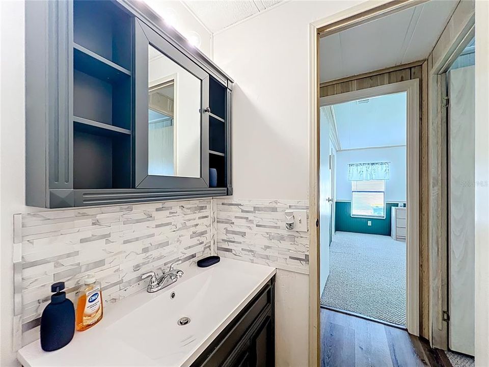 На продажу: $150,000 (2 спален, 2 ванн, 1248 Квадратных фут)