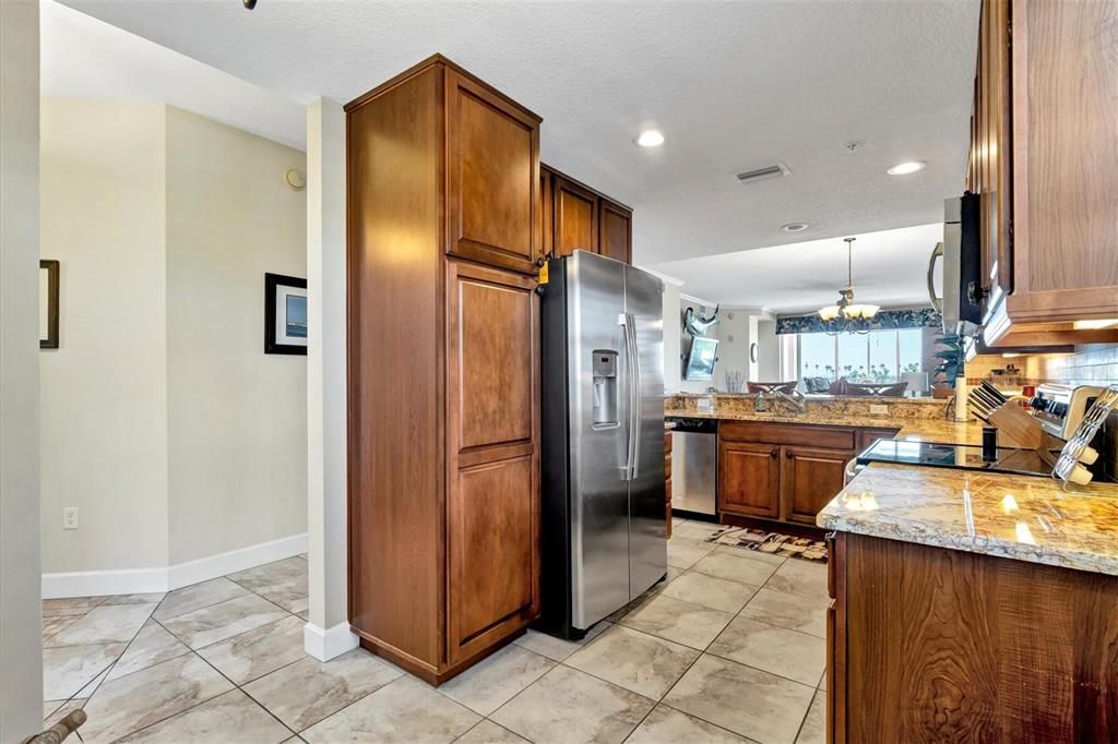 En Renta: $2,375 (3 camas, 2 baños, 1701 Pies cuadrados)